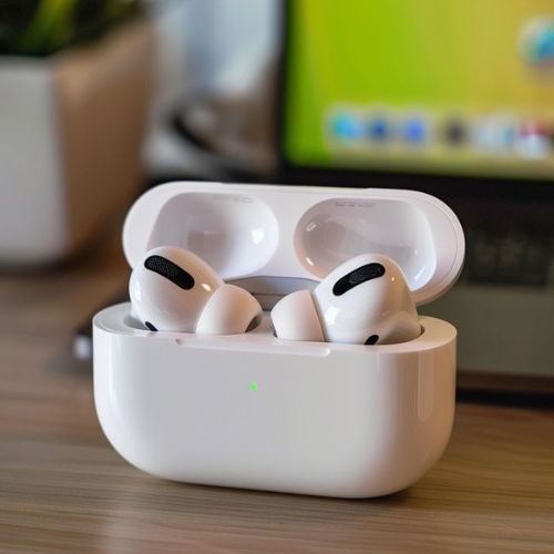 AirPods Pro 2nd Gen – Crystal Clear Sound & Smart Noise Cancellation